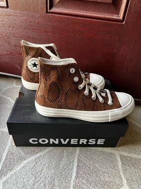 Converse Chuck Taylor All Star High Top Sneaker